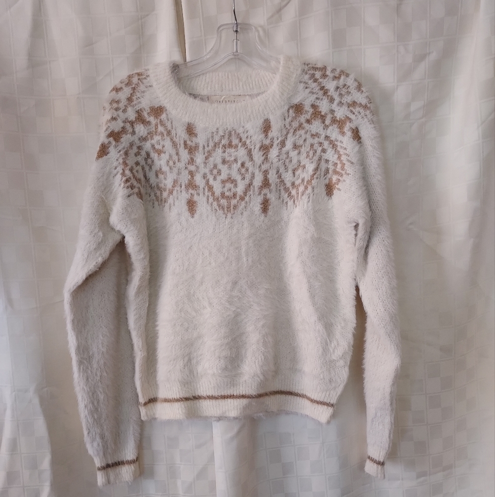 Love Stitch/Knit Sweater/ Bronze details/ Vintage Look